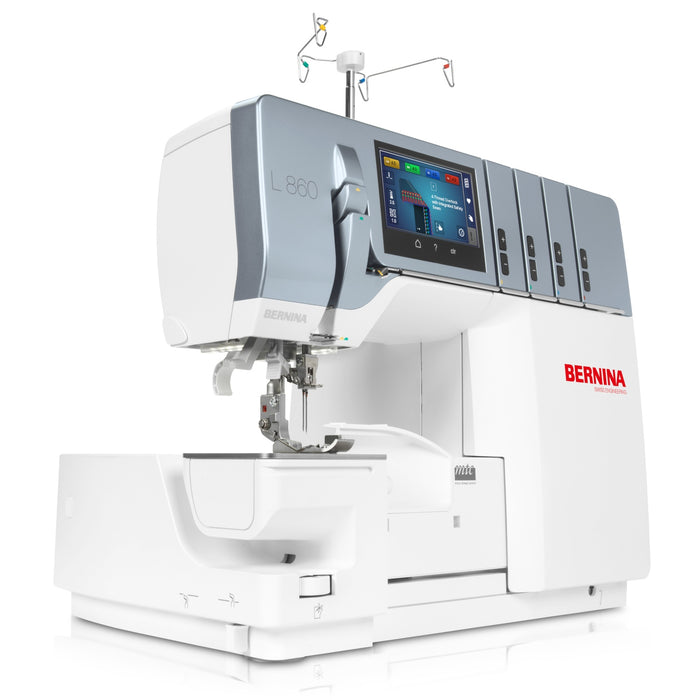 Bernina L 860 im Seitenprofil ohne Anschiebetisch.